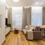 Διαμέρισμα Stacja Jezyce Superior By Bookinghost *