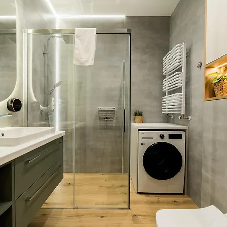 Stacja Jezyce Superior By Bookinghost Apartamento *