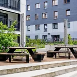 Stacja Jezyce Superior By Bookinghost