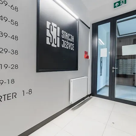 Stacja Jezyce Superior By Bookinghost *