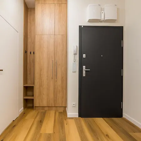 Apartmán Stacja Jezyce Superior By Bookinghost *
