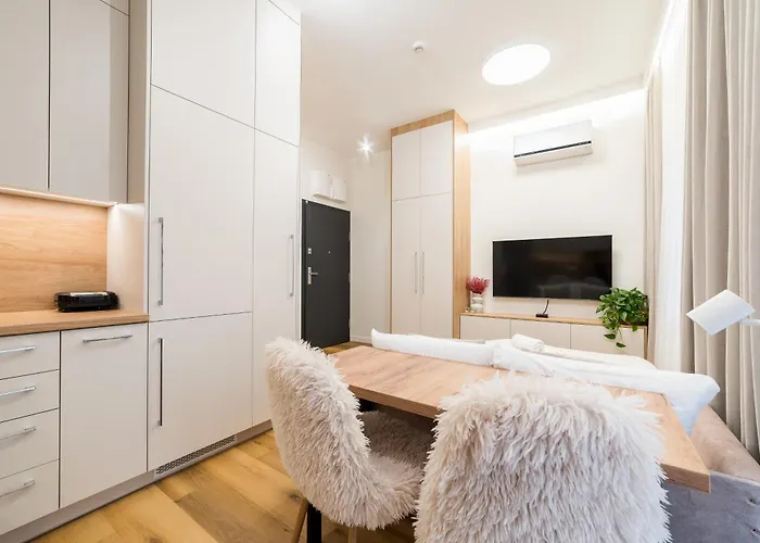 Apartmán Stacja Jezyce Superior By Bookinghost