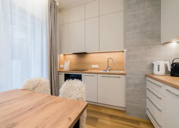 Stacja Jezyce Superior By Bookinghost Apartmán *